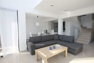 Hotel Sanny Sani Luxury Villas Hanioti