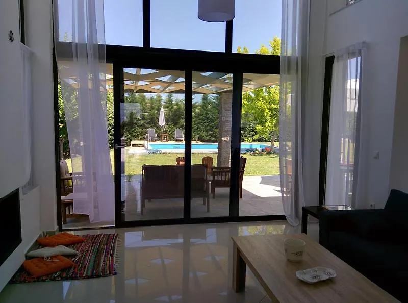 Sanny Sani Luxury Villas Hanioti Hotel