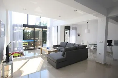 Sanny Sani Luxury Villas Hanioti