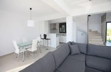 Sanny Sani Luxury Villas ハニオティス 4*,  ギリシャ